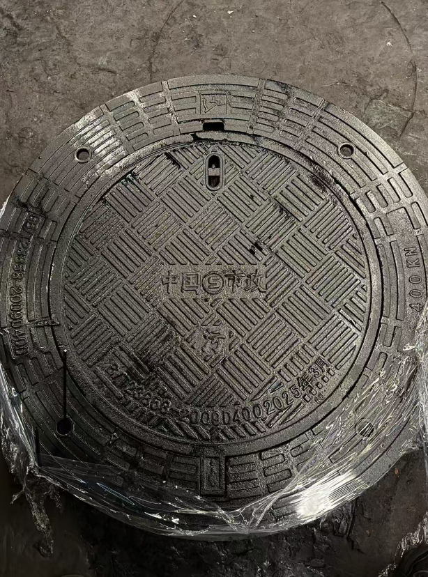 什运乡球墨铸铁防沉降井盖展示